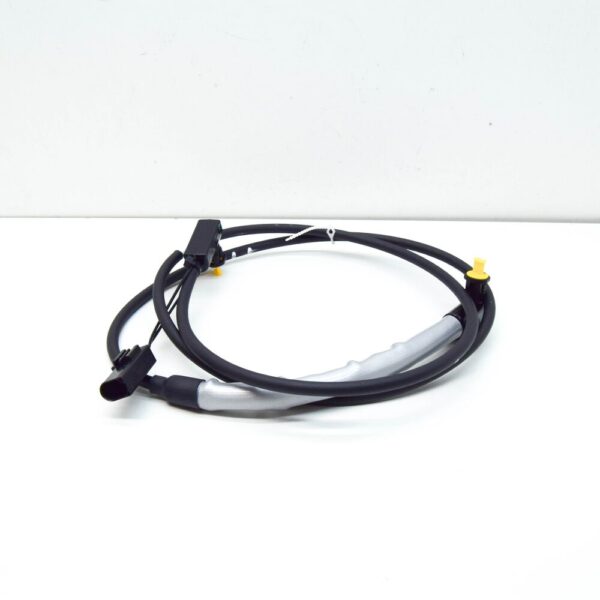 2E0131983 - NEW VW CRAFTER 2F MK1 REDUCTION AGENT TANK METERING LINE 2E0131983 ORIGINAL