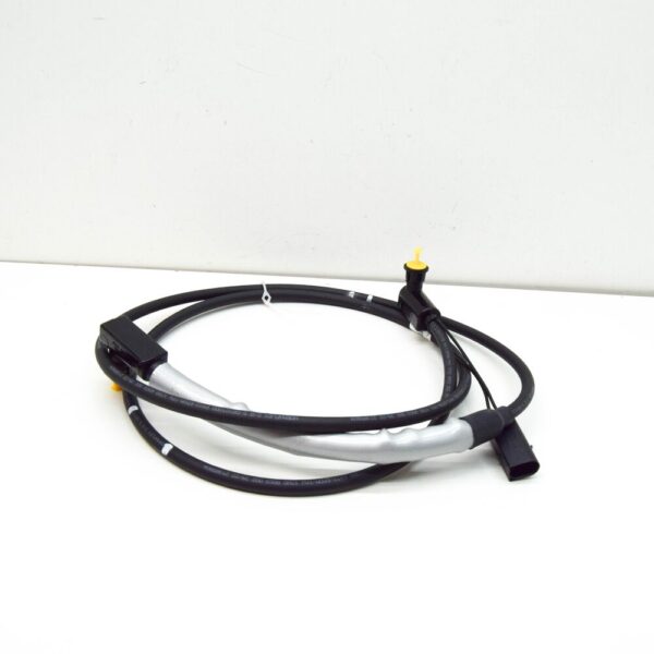 2E0131983 - NEW VW CRAFTER 2F MK1 REDUCTION AGENT TANK METERING LINE 2E0131983 ORIGINAL