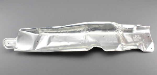 2E0201307D - NEW VW CRAFTER 30-35 EXHAUST HEAT SHIELD 2E0201307D ORIGINAL