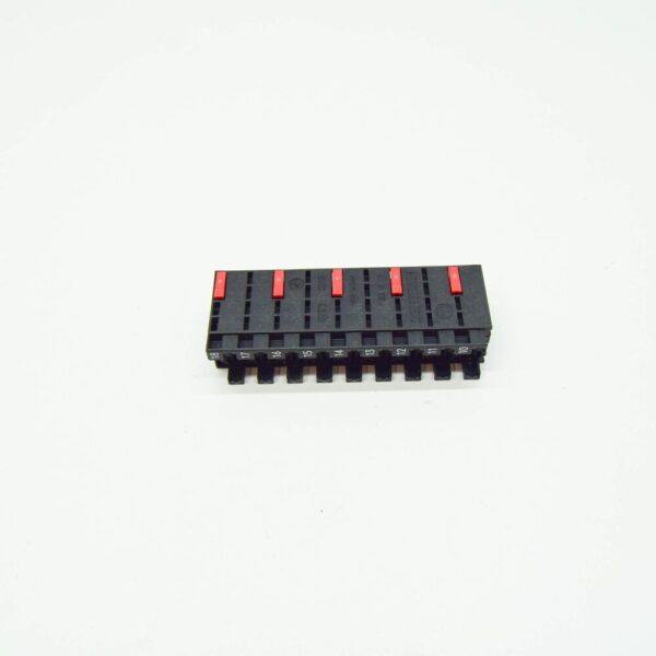 2E0937505C - NEW VW CRAFTER 30-35 CENTRAL ELECTRIC FUSE HOLDER 2E0937505C ORIGINAL