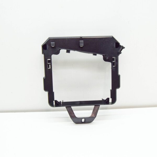 2E0937535P - NEW VW CRAFTER 2F MK1 DIESEL ENGINE CONTROL UNIT RETAINER 2E0937535P ORIGINAL