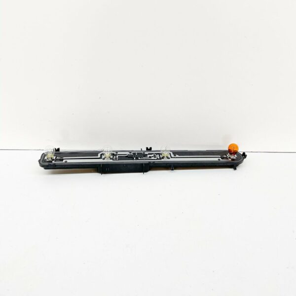 2E0945257 - NEW VW CRAFTER 30-50 FURGON 2E REAR TAILLIGHT BULB HOLDER 2E0945257