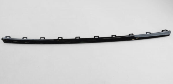 2G0853101C041 - NEW VW POLO MK6 FRONT BUMPER LOWER CENTER VENT GRILLE TRIM 2G0853101C041