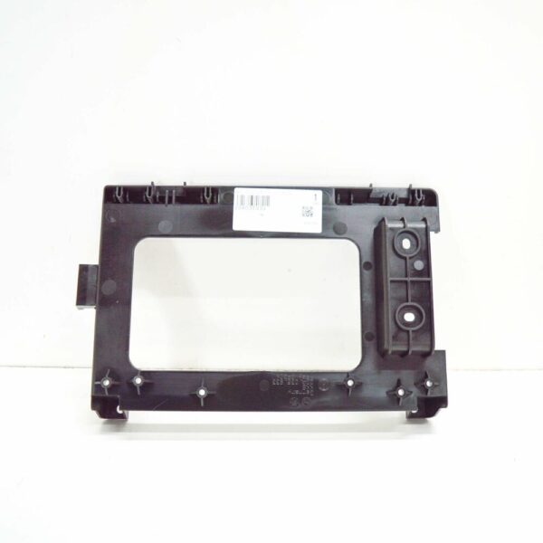 2GA035933 - NEW VOLKSWAGEN JETTA A7 RADIO AMPLIFIER BRACKET 2GA035933 ORIGINAL