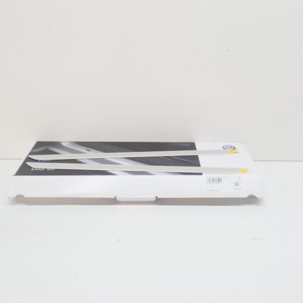 2GA071303 - NEW VW T-ROC A11 FRONT ALUMINIUM DOOR SILL PROTECTORS SET 2GA071303