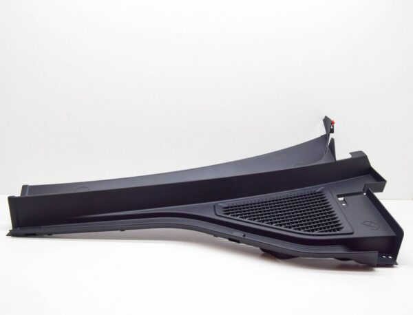 2GB819403A9B9 - NEW VOLKSWAGEN T-ROC A11 LEFT WATER BOX COVER RHD 2GB819403A9B9 ORIGINAL