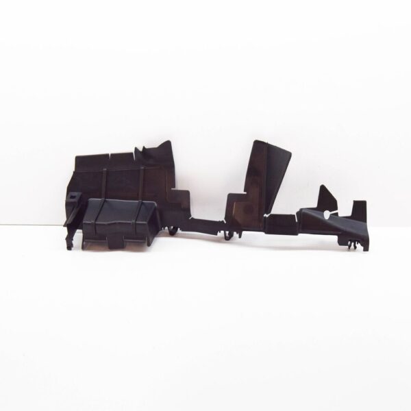 2GM121284A - VOLKSWAGEN T-CROSS C11 radiator air duct right 2GM121284A NEW ORIGINAL
