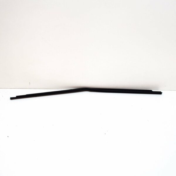 2GM837477B5AP - NEW VW T-CROSS C11 FRONT LEFT DOOR WINDOW OUTER STRIP 2GM837477B5AP
