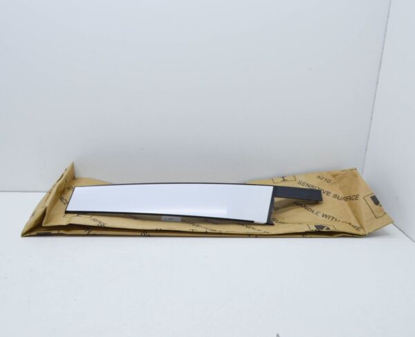 2GM837902G041 - NEW VW TRANSPORTER T6 FRONT LEFT DOOR EXTERIOR TRIM 2GM837902G041 ORIGINAL
