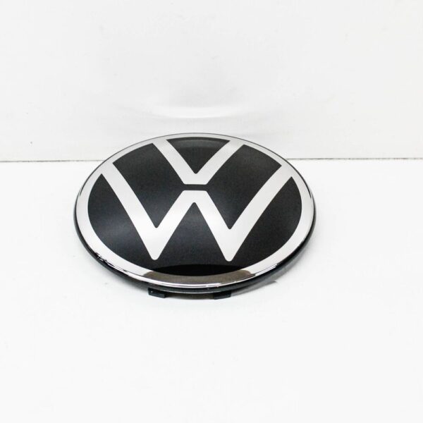 2GM853601E - Volkswagen T-ROC Front Emblem Badge 2GM853601EDPJ NEW