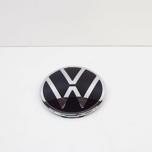 2GM853601FDPJ - NEW VOLKSWAGEN T-ROC FRONT EMBLEM BADGE 2GM853601FDPJ