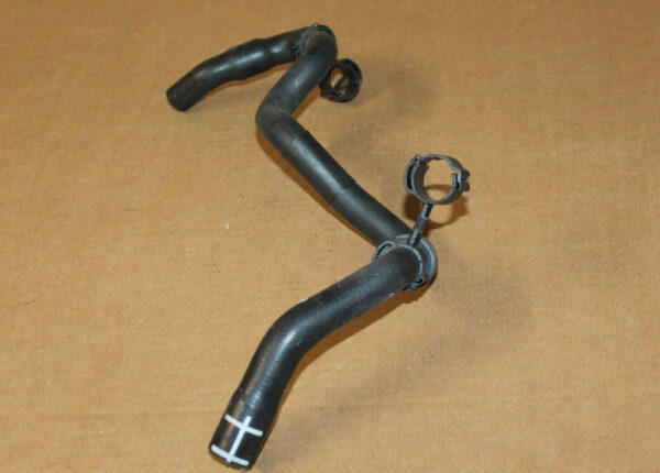 2H0122157AK - NEW VW AMAROK 2HA 2HB S1B COOLANT HOSE 2H0122157AK GENUINE