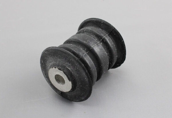2H0511414A - NEW VOLKSWAGEN AMAROK 2H REAR LEFT SPRING TUBBER BUSH 2H0511414A ORIGINAL