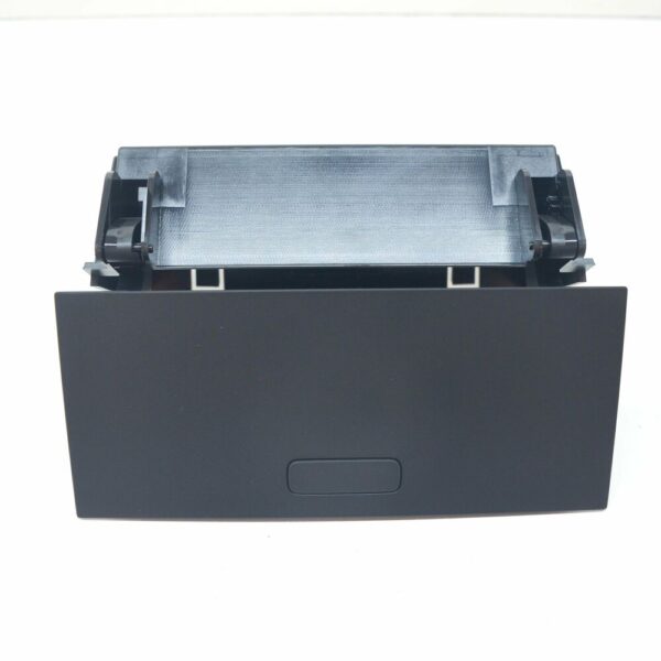 2H0868565E81U - NEW VOLKSWAGEN AMAROK SPECTACLES HOLDER 2H0868565E81U 2018