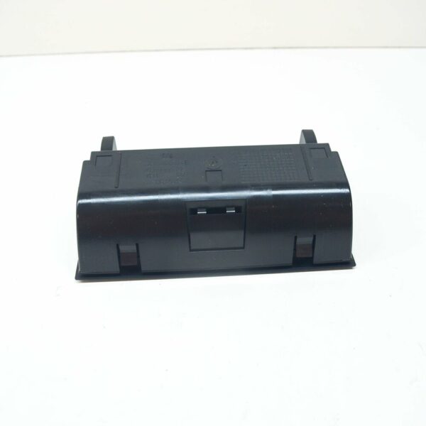 2H0868565E81U - NEW VOLKSWAGEN AMAROK SPECTACLES HOLDER 2H0868565E81U 2018