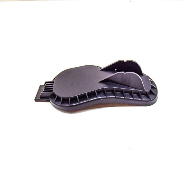 2H0941608 - Volkswagen AMAROK 2H Right Dipped Headlight Cover Cap 2H0941608 NEW GENUINE