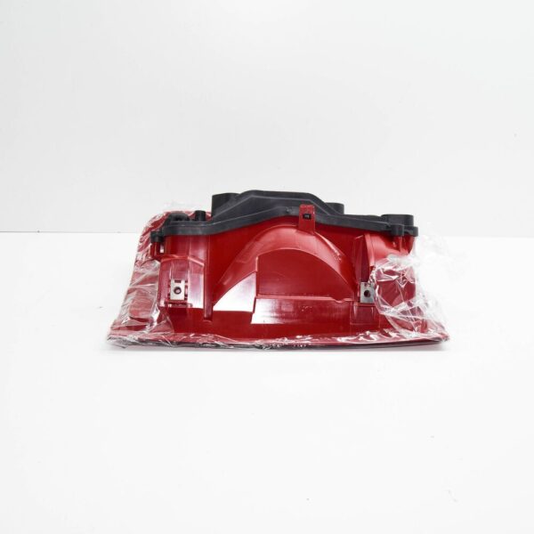 2H1945096H - VW Amarok 2H taillight light rear right 2H1945096H NEW