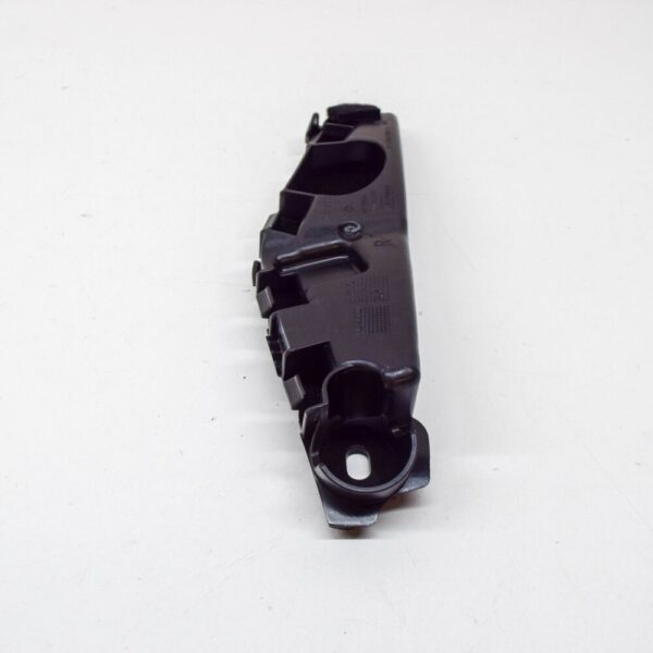 2H6807184A - Volkswagen AMAROK Front Right Bumper Bracket 2H6807184A NEW GENUINE