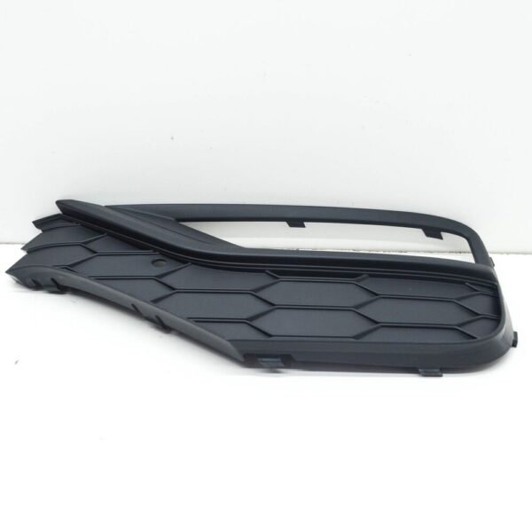 2H6807489E9B9 - NEW VW AMAROK S1B FRONT LEFT BUMPER FOG LIGHT GRILLE 2H6807489E9B9