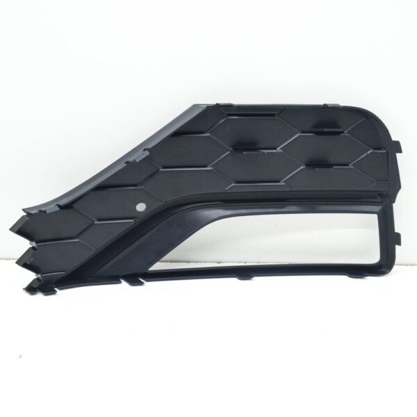 2H6807489E9B9 - NEW VW AMAROK S1B FRONT LEFT BUMPER FOG LIGHT GRILLE 2H6807489E9B9