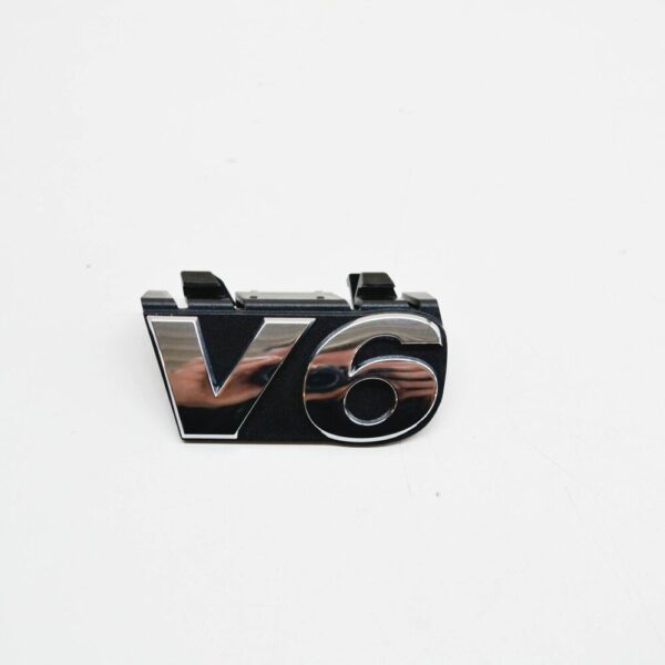 2H6853948DIDJ - VW AMAROK front radiator grille inscription badge 2H6853948DIDJ NEW GENUINE