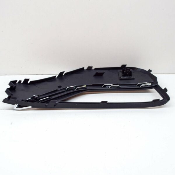 2H6898489ARYP - NEW VOLKSWAGEN AMAROK FRONT LEFT FOG LAMP COVER 2H6898489ARYP