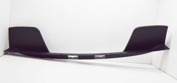 2H7807943C9B9 - Volkswagen AMAROK Rear Upper Step 2H7807943C9B9 NEW GENUINE