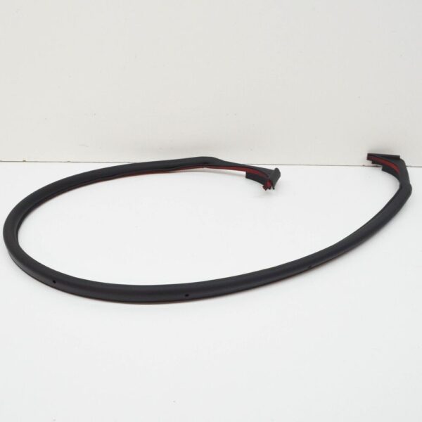 2H7829193A - Volkswagen AMAROK 2H hardtop lower charging flap seal 2H7829193A NEW ORIGINAL