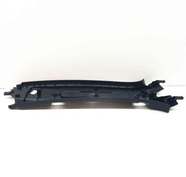 2H7867243M82V - NEW VW AMAROK LEFT UPPER INTERIOR B PILLAR TRIM 2H7867243M82V ORIGINAL