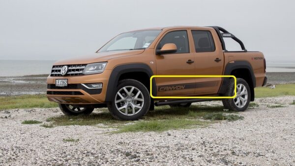 2HH8984159B9 - New Genuine VW AMAROK (2013-2017) Set Of N/S Left Doors "CANYON" Trim Foil OEM