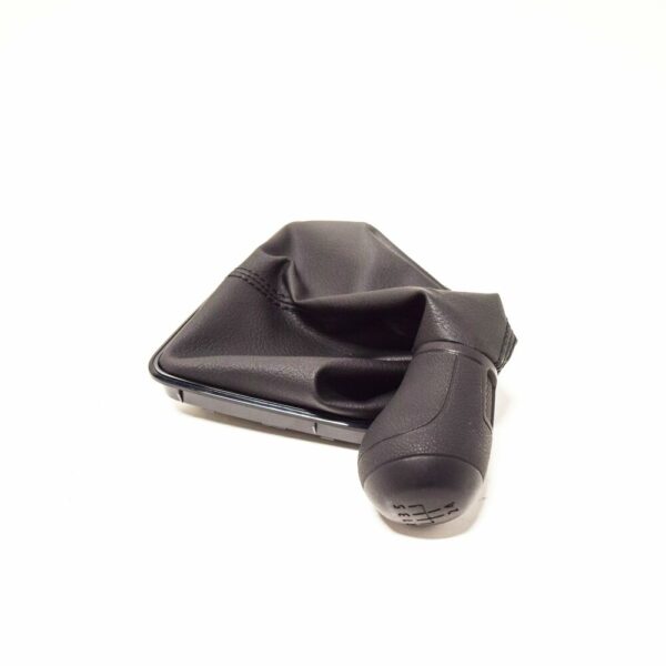 2K0711113NRZX - NEW VOLKSWAGEN CADDY 2K GEAR SHIFT KNOB WITH BOOT 2K0711113NRZX