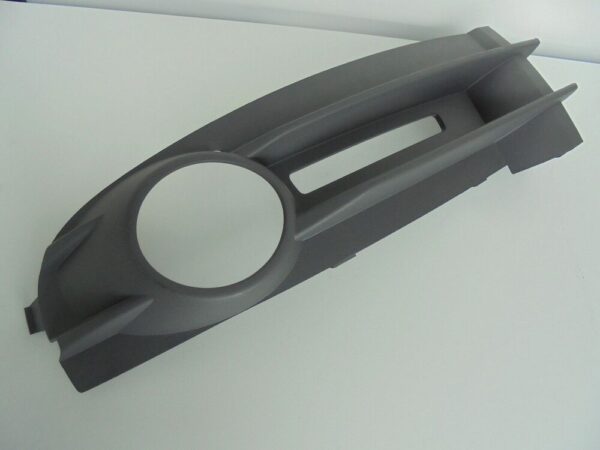 2K0853683A7G9 - New Genuine VOLKSWAGEN CADDY Front Left Bottom Fog Light Grille 2K0853683A7G9