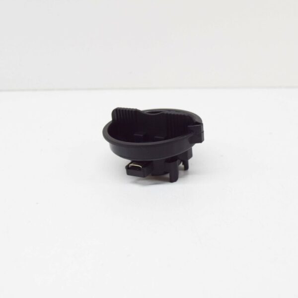 2K0941109 - NEW VOLKSWAGEN CADDY 2K HEADLIGHT LAMP SOCKET 2K0941109 MOUNTING