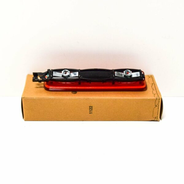 2K0945087G - NEW VW CADDY MK3 2K REAR TRUNK THIRD BRAKE STOP LIGHT 2K0945087G