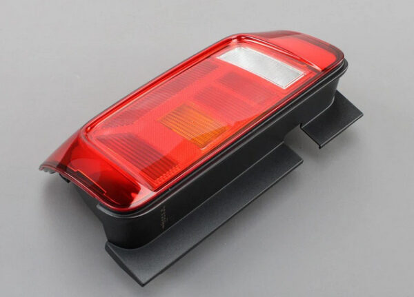 2K2945095P - NEW VOLKSWAGEN CADDY 2K REAR LEFT TAILLIGHT RHD 2K2945095P ORIGINAL