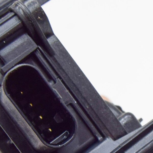 2K4843653C - VW CADDY SB MK4 Left Sliding Door Remote Control Lock 2K4843653F NEW GENUINE
