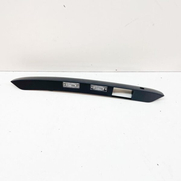 2K5827574S9B9 - NEW VW CADDY 2K REAR BACK DOOR GRIP MOLDING 2K5827574S9B9
