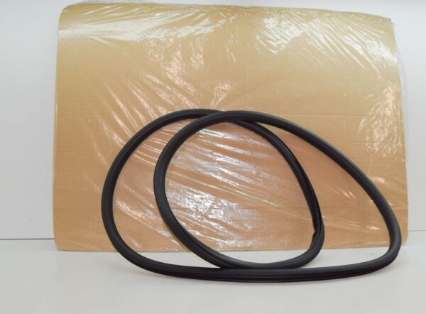 2K5843792G - Volkswagen CADDY MK3 Sliding Door Seal 2K5843792G NEW GENUINE