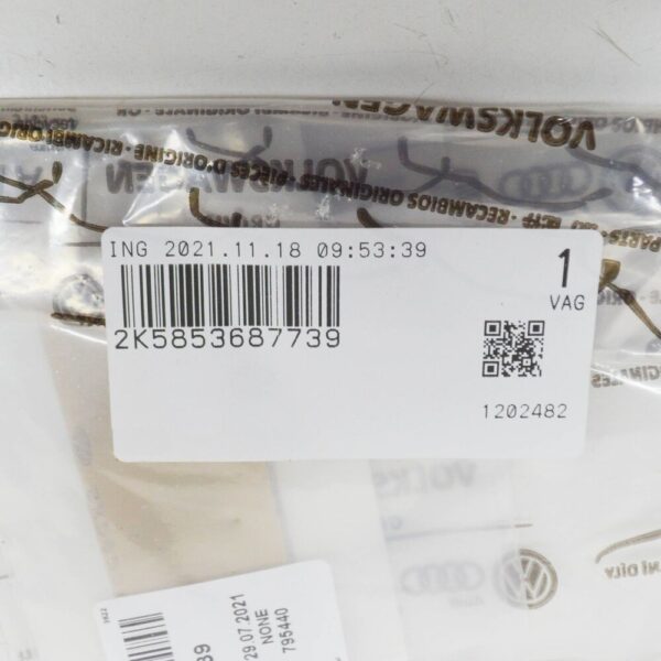 2K5853687739 - VW Caddy 2k tailgate tailgate emblem badge 2K5853687739 NEW REAL