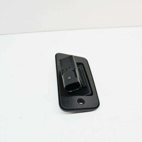 2K5907496 - NEW VW CADDY 2K MK3 RIGHT SLIDING DOOR CONTACT PLATE 2K5907496 ORIGINAL