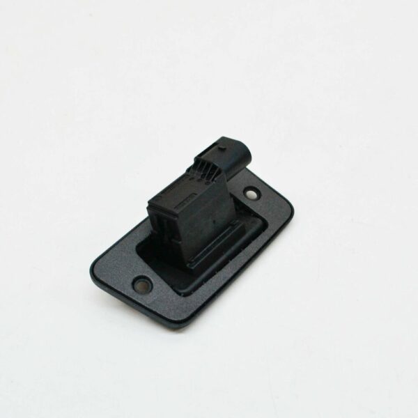 2K5907497 - NEW VW CADDY 2K MK3 LEFT SLIDING DOOR CONTACT PLATE 2K5907497
