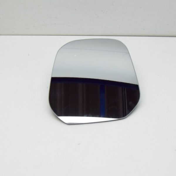 2K6857522A - NEW VW CADDY 2K FRONT RIGHT DOOR MIRROR GLASS RHD 2K6857522A ORIGINAL