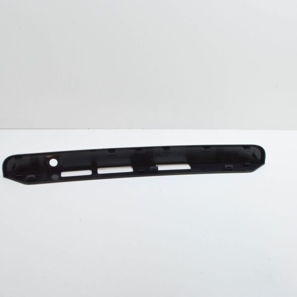 2K7827574B - VW CADDY MK4 SB Rear Wing Door Handle Strip 2K7827574B9B9 NEW