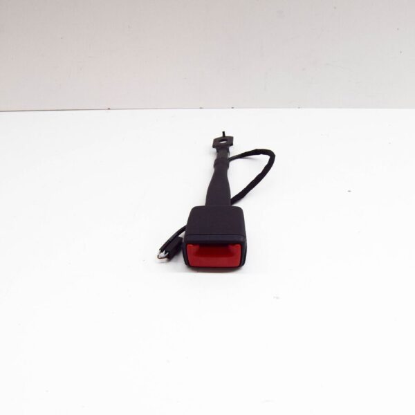 2K7857755AMNB - VW CADDY SB MK4 FRONT LEFT SEAT BELT BUCKLE LHD 2K7857755AMNB NEW GENUINE