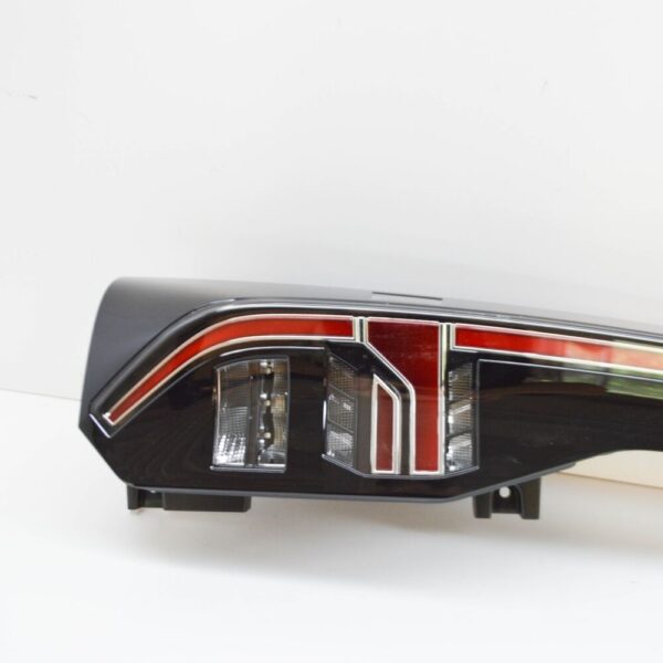 2K7945207E - VW CADDY SB MK4 REAR LEFT TAIL LIGHT 2K7945207E NEW GENUINE