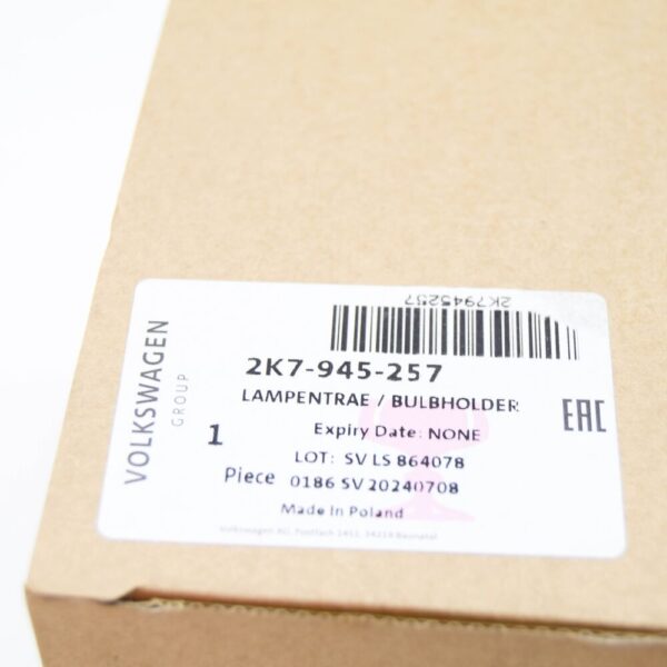 2K7945257 - VW CADDY SB MK4 Rear Left Tail Light Bulb Carrier 2K7945257 NEW GENUINE