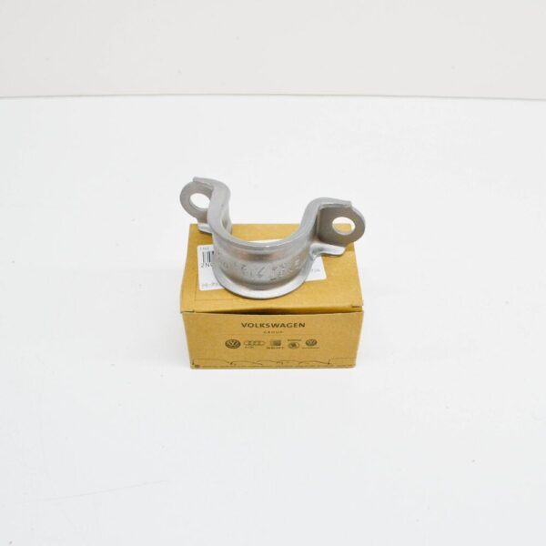 2N0411063 - VW Crafter Flatbed SZ Front Anti Roll Bar Bush Clamps 2N0411063 NEW GENUINE