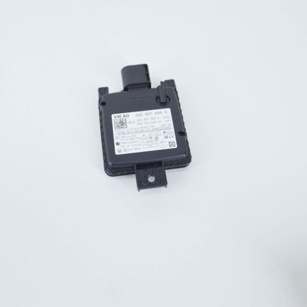 2Q0907686A - NEW VW T-ROC A11 REAR RIGHT BLIND SPOT DETECTION CONTROL UNIT 2Q0907686A