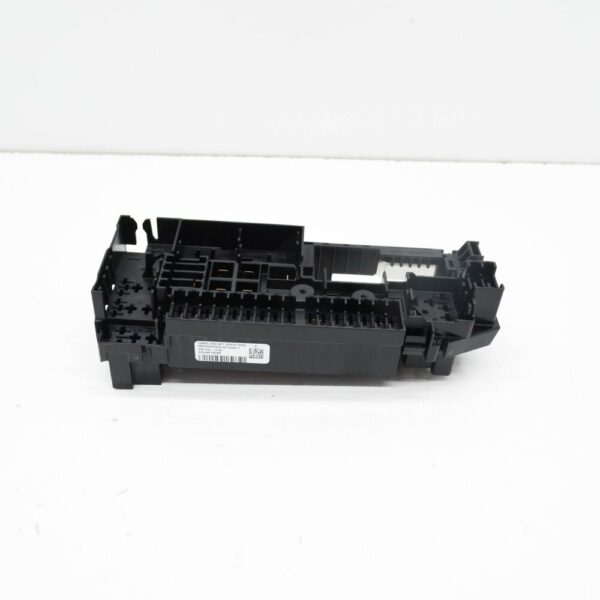 2Q0941828E - NEW VOLKSWAGEN POLO AW FUSE RELAY BOX 2Q0941828E