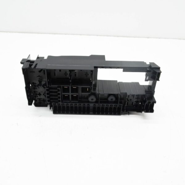 2Q0941828E - NEW VOLKSWAGEN POLO AW FUSE RELAY BOX 2Q0941828E